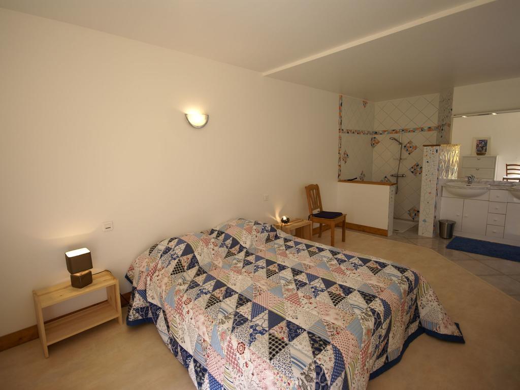 Modern Holiday Home With Private Pool Loubressac Rom bilde