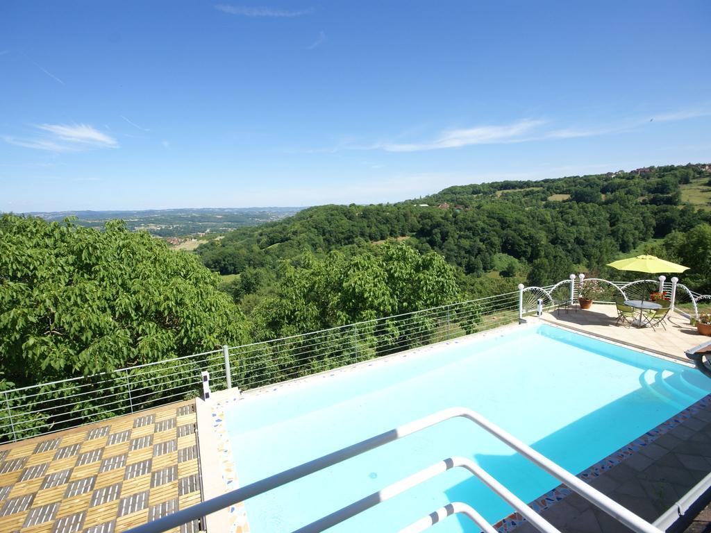 Modern Holiday Home With Private Pool Loubressac Rom bilde