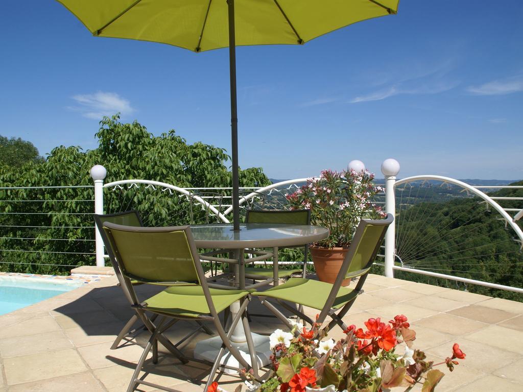 Modern Holiday Home With Private Pool Loubressac Rom bilde