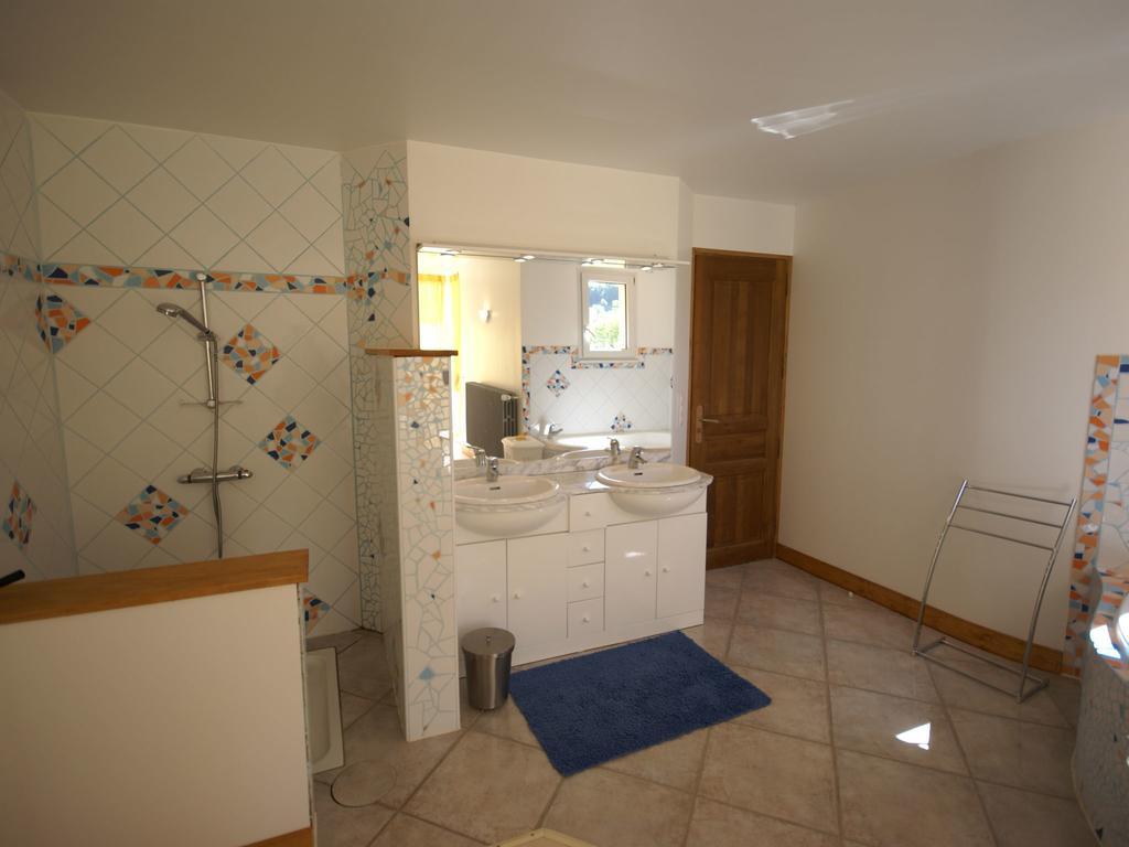 Modern Holiday Home With Private Pool Loubressac Rom bilde